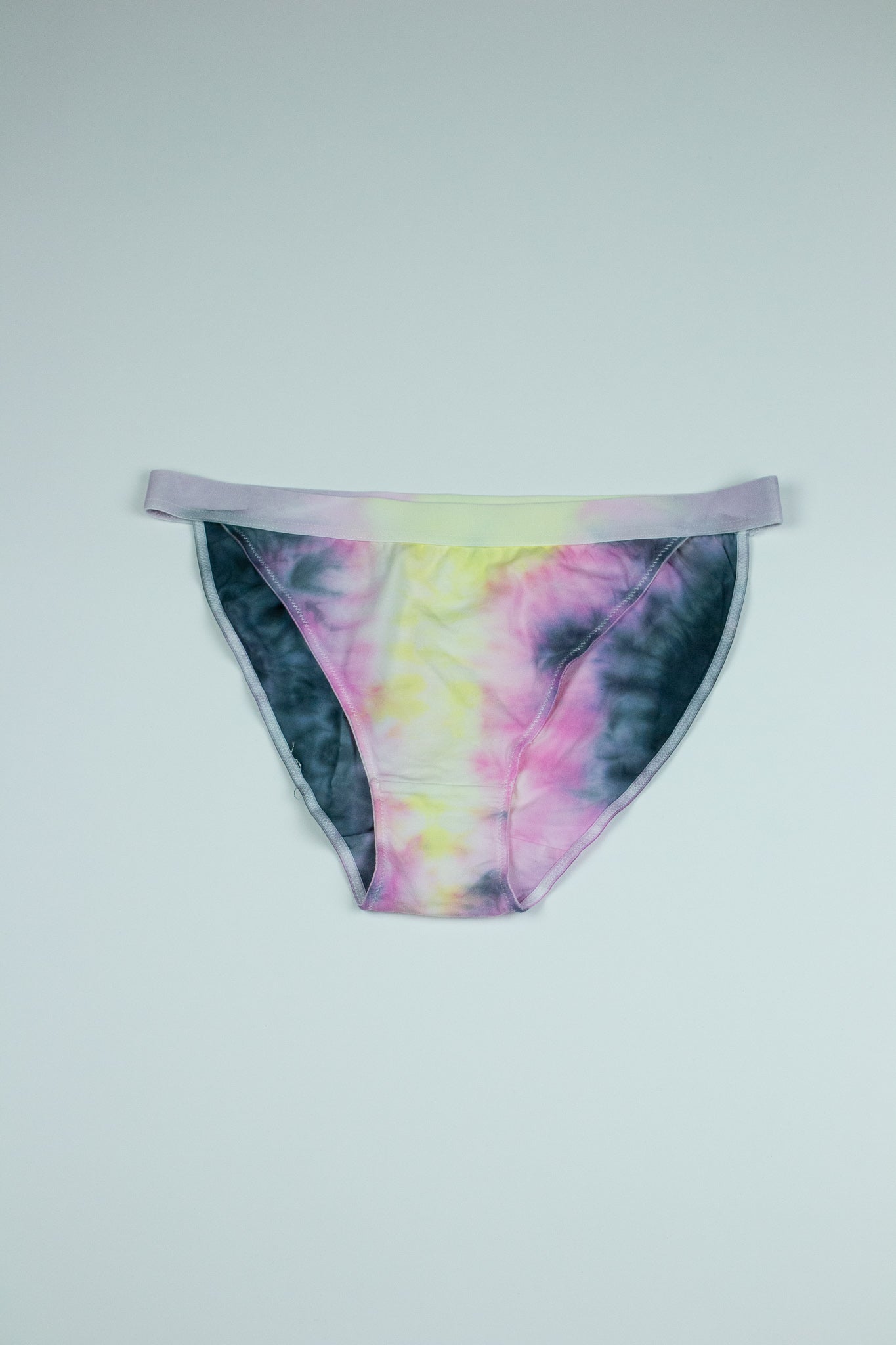 F021